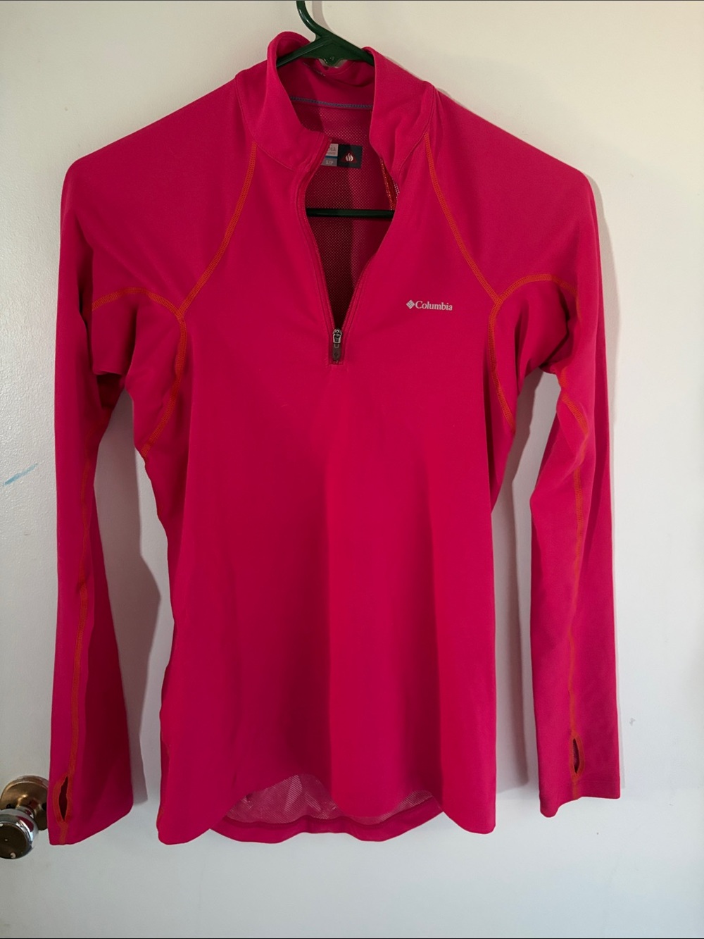Columbia Women’s Bright Pink 1/4 Zip Performance Pullover